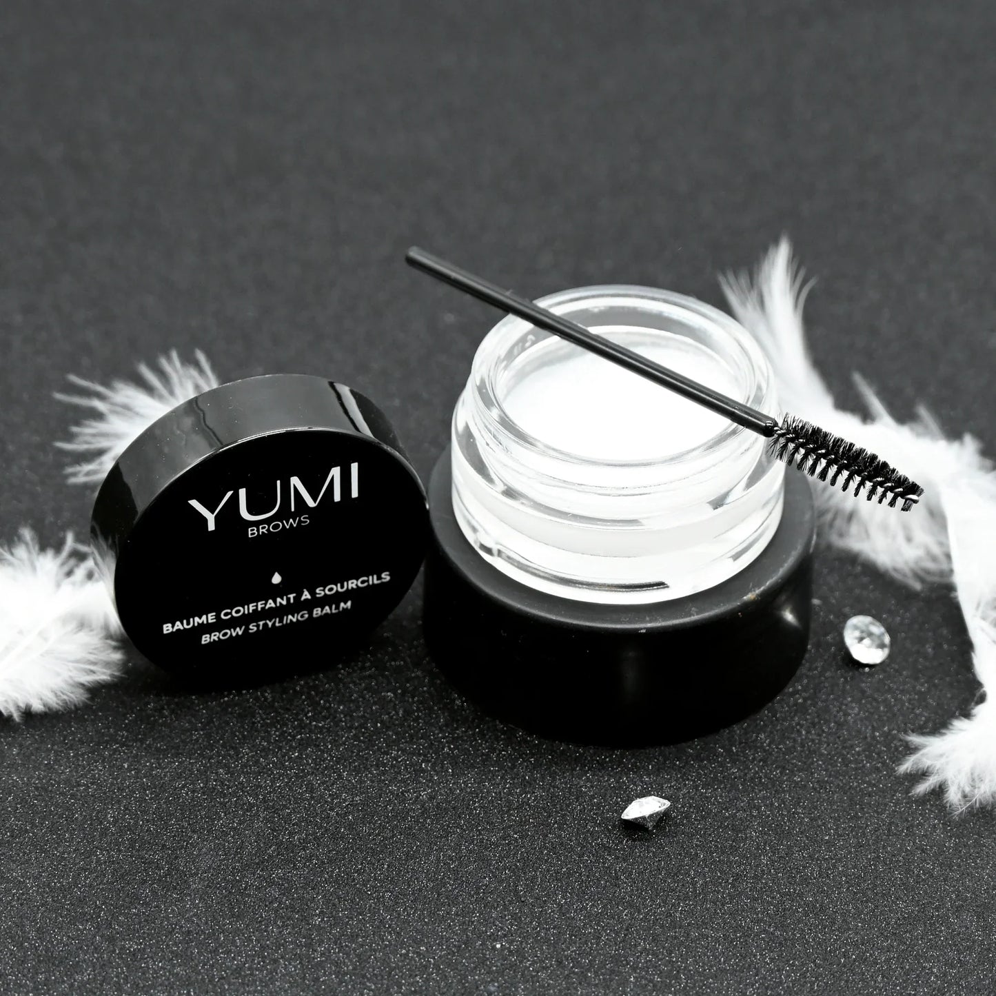 Bálsamo para peinar cejas Yumi