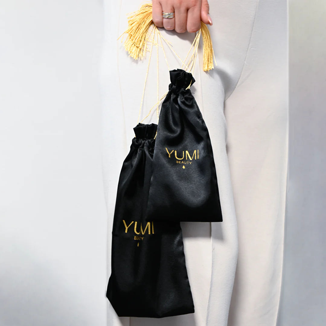 Bolso grande de satén negro